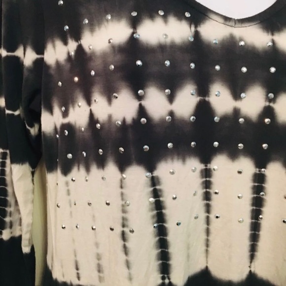 Belldini Top - Picture 2 of 3